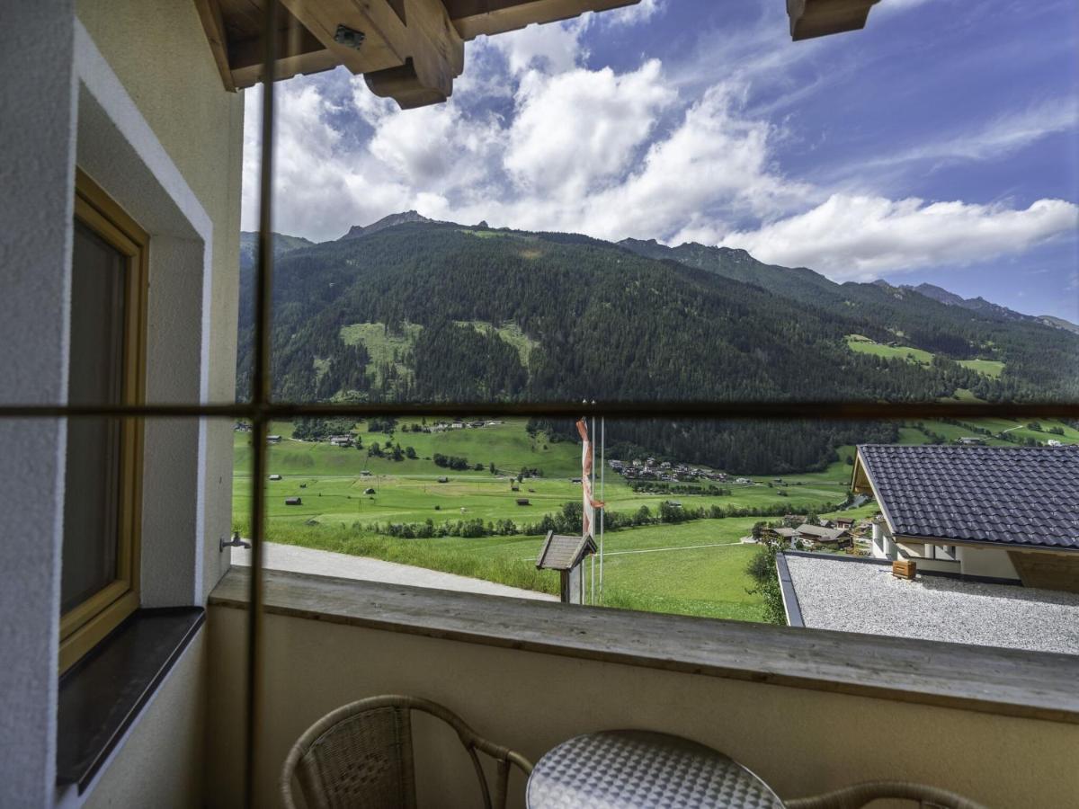Lovely Apartment In Neustift Im Stubaital With Mountain View Dış mekan fotoğraf